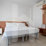 Homiday - Rendez Vous Aparthotel Pineto