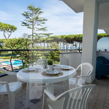 Homiday - Rendez Vous Aparthotel