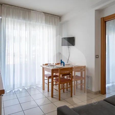 Aparthotel Homiday - Rendez Vous 3*