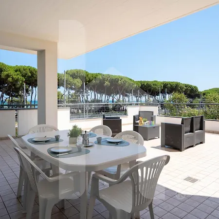 Aparthotel Homiday - Rendez Vous