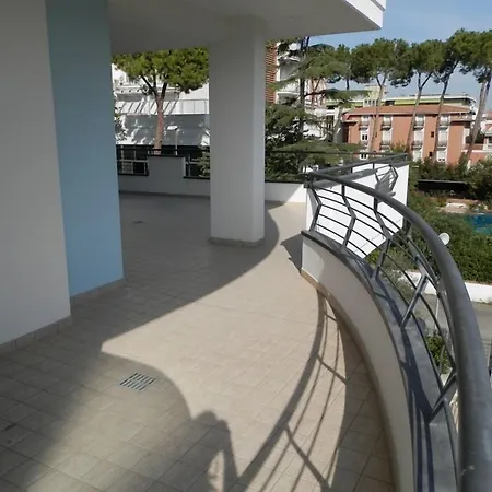 Homiday - Rendez Vous פינטו