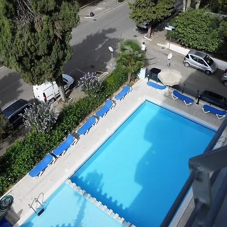 Aparthotel Homiday - Rendez Vous 3*