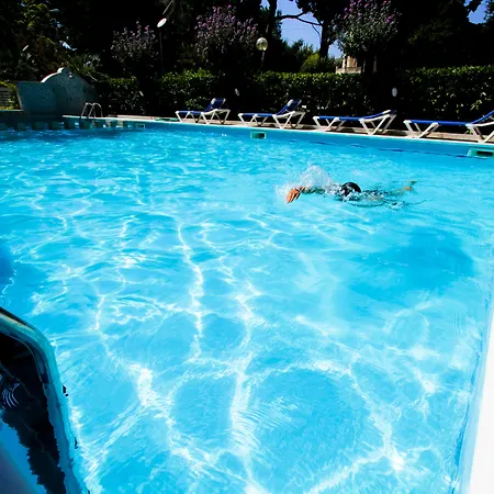 Homiday - Rendez Vous מלון דירות פינטו