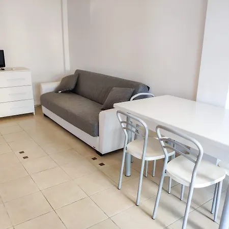 Aparthotel Homiday - Rendez Vous