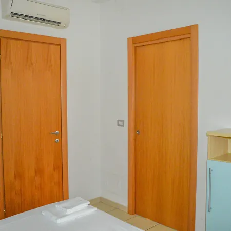 מלון דירות Homiday - Rendez Vous