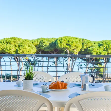 Homiday - Rendez Vous Aparthotel