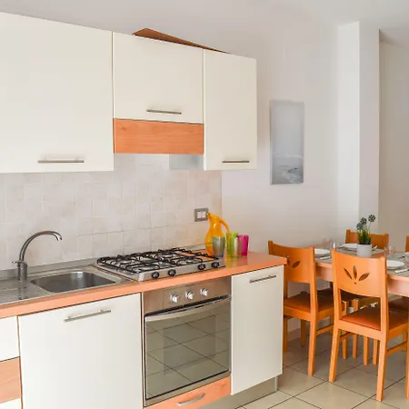 Aparthotel Homiday - Rendez Vous