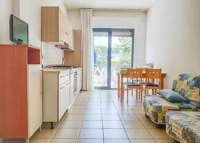 Homiday - Rendez Vous Aparthotel Pineto