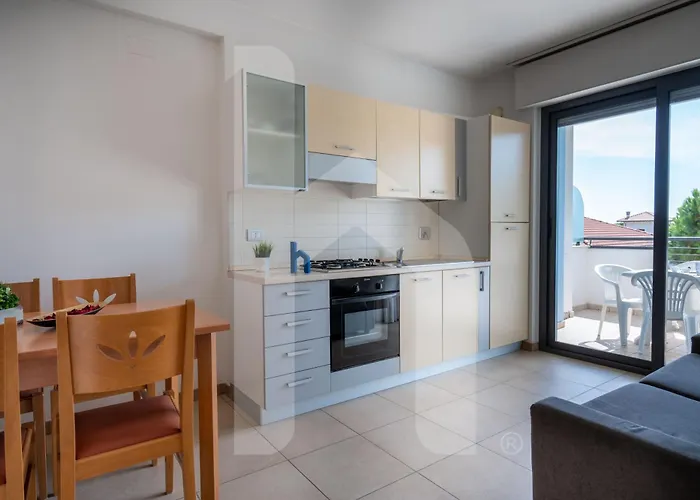 Aparthotel Homiday - Rendez Vous 3*