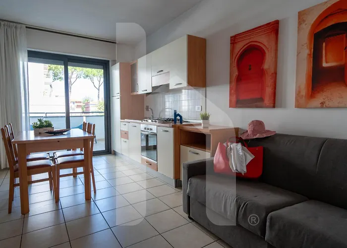 Homiday - Rendez Vous Aparthotel Pineto