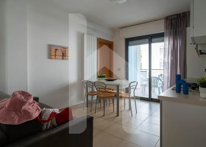 Homiday - Rendez Vous Aparthotel