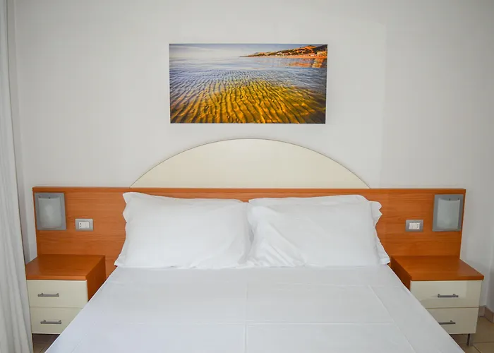 Homiday - Rendez Vous Aparthotel 3*