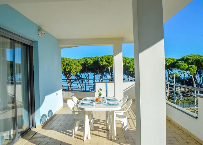 Homiday - Rendez Vous Aparthotel 3*